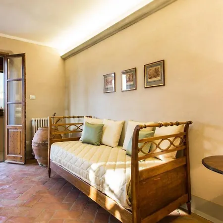 Villa Dimora San Germano 14, Emma